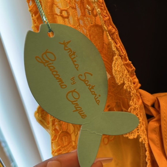 Stunning Dress - Picture 4 of 5